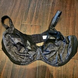 Elomi Lucie UnderWire Plunge -Stretch Bra 4490. Please note; 42FF UK / 42H US